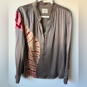 Silky Button Down Shirt with Artistic Tie Dye Pattern Size M